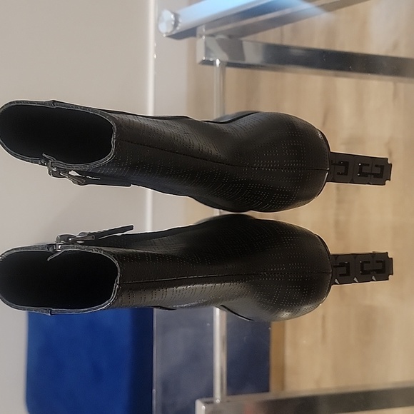 Givenchy Boots - Picture 2 of 4